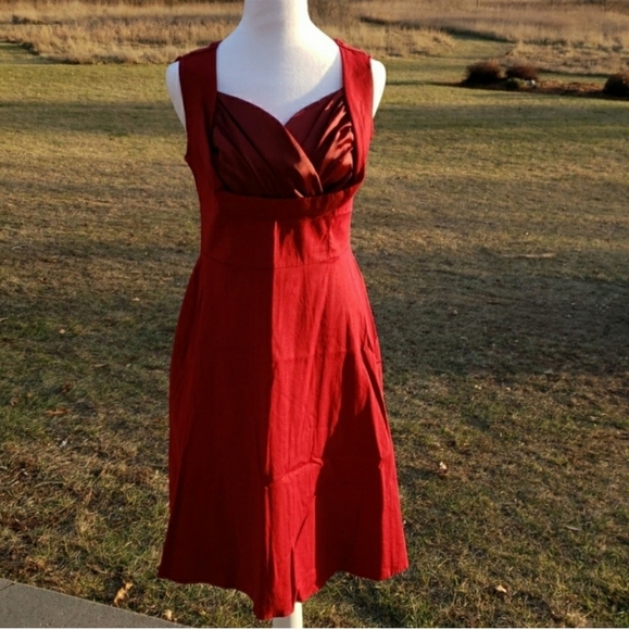 NWOT Vintage V-Neck Style Red Dress - Picture 8 of 9